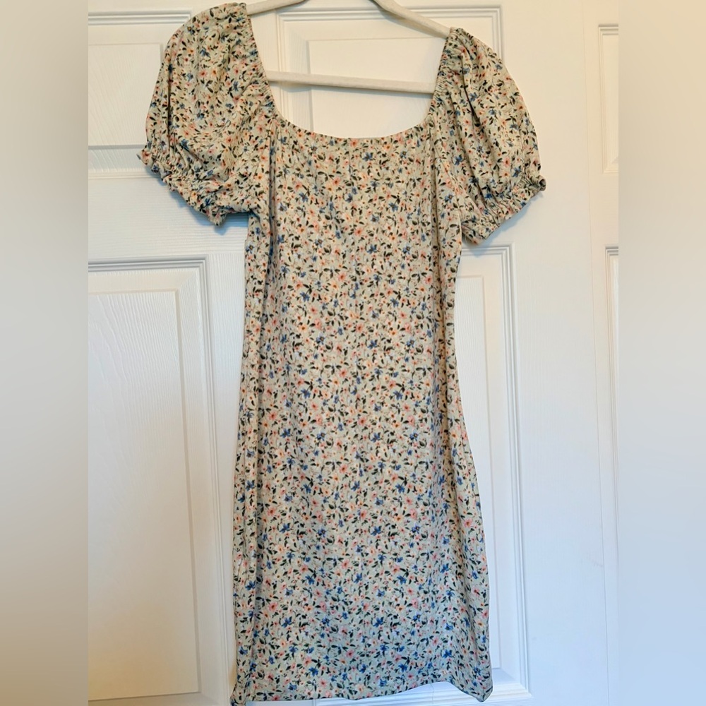 Iris Floral Form Fitting Mini Dress — Size L - Picture 4 of 5